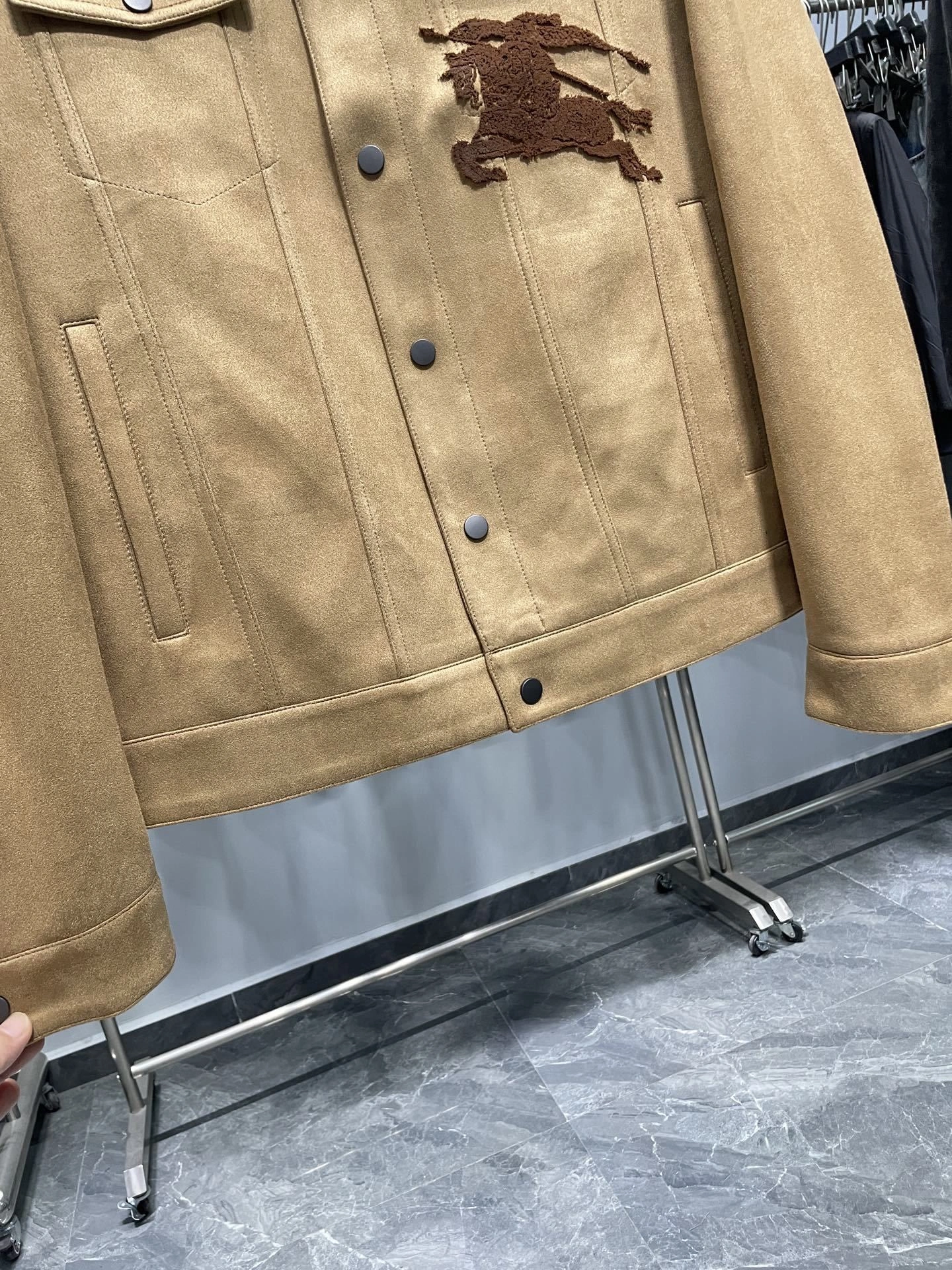 wg.luxury- 2ur25rry embroidery 2colour item:E-F501J2322-2H
